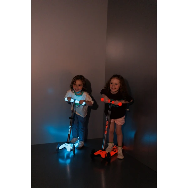 MICRO 3ΤΡΟΧΟ ΠΑΤΙΝΙ MAXI MICRO DELUXE GLOW LED AURA RED