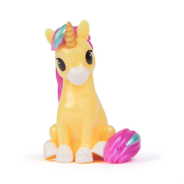 UNICORN ACADEMY BABY COLLECTIBLE UNICORNS SURPRISE