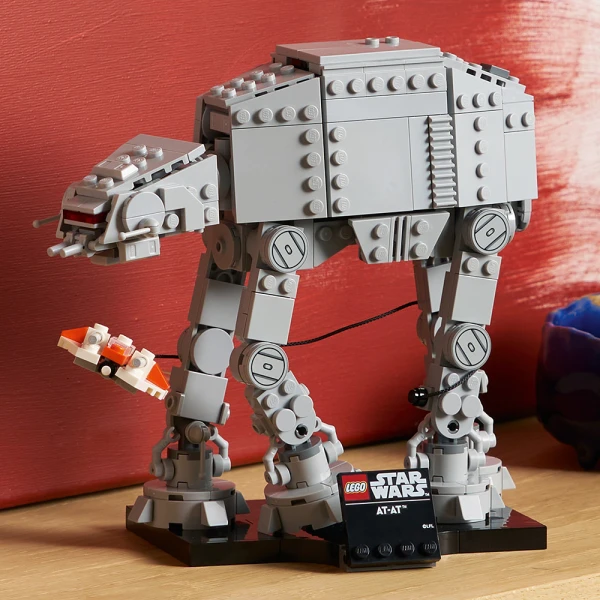 LEGO® STAR WARS™ AT-AT™