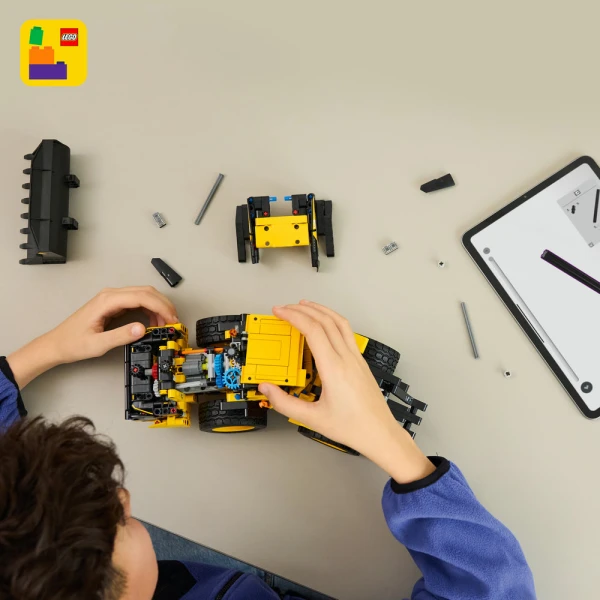 LEGO® TECHNIC™ ΦΟΡΤΩΤΗΣ VOLVO L120 ELECTRIC