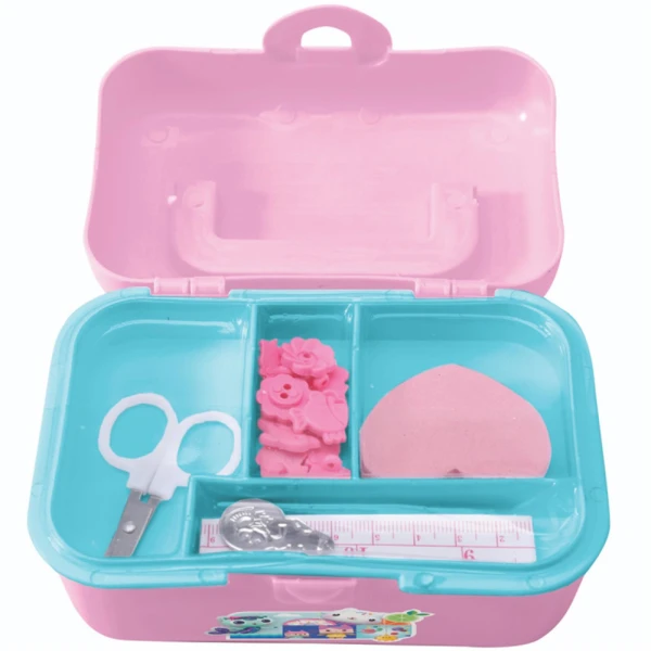 LEXIBOOK SEWING MACHINE GABBY\'S DOLLHOUSE