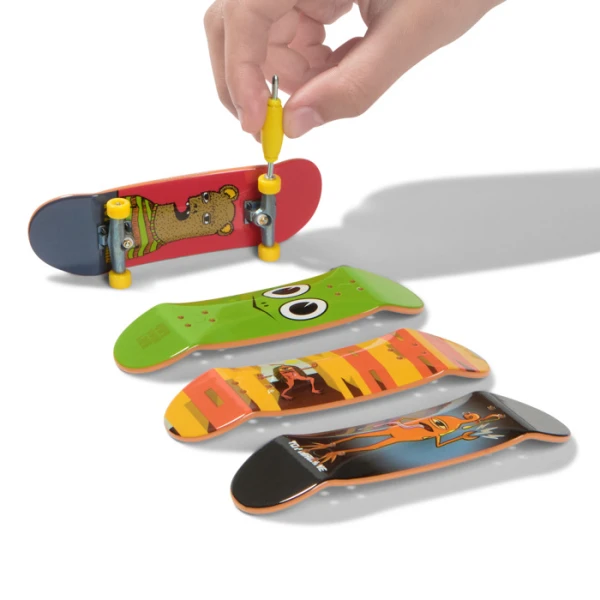 TECH DECK FINGERBOARD MINIATURE 4 pcs