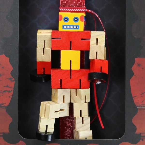 SYNCHRONIA HANDMADE CANDLE 30 cm WOODEN TRANSFORMER - RED