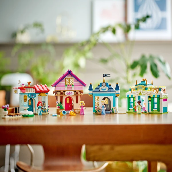 LEGO® DISNEY PRINCESS DISNEY PRINCESS MARKET ADVENTURE