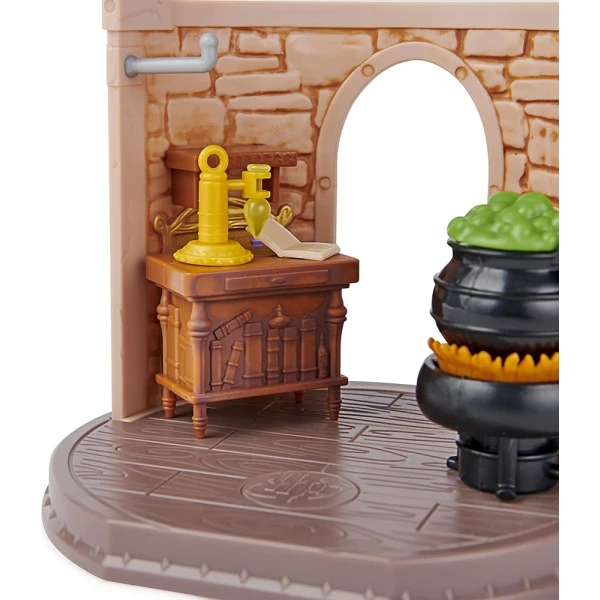 WIZARDING WORLD HARRY POTTER SET - MAGICAL POTIONS CLASSROOM