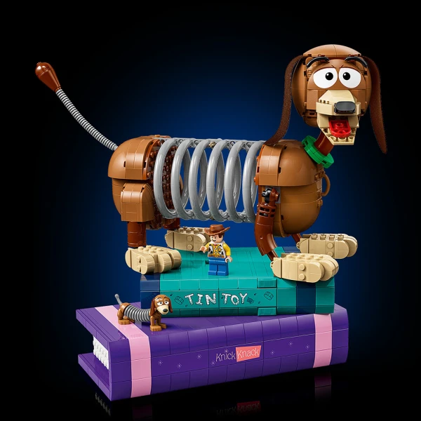 LEGO®  DISNEY PIXAR TOY STORY SLINKY DOG BOOKENDS