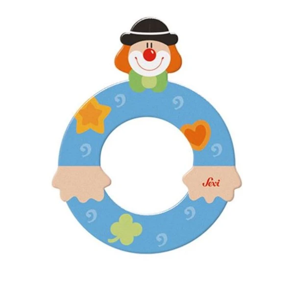 WOODEN LETTER O CLOWN