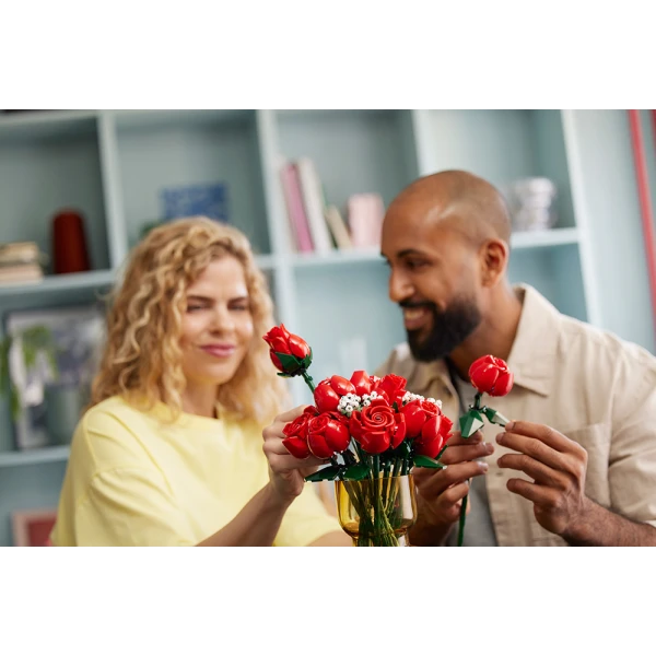 LEGO® BOTANICALS ΜΠΟΥΚΕΤΟ ΜΕ ΤΡΙΑΝΤΑΦΥΛΛΑ