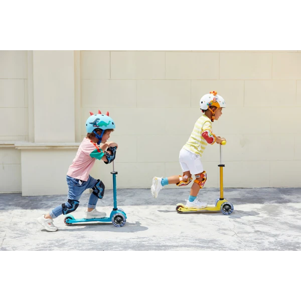 MICRO 3-WHEELS SCOOTER MINI MICRO DELUXE GLOW LED GLACIER AQUA