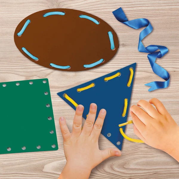 SAPIENTINO EDUCATIONAL GAME MONTESSORI  SHAPES AND LACES FOR AGES 3+