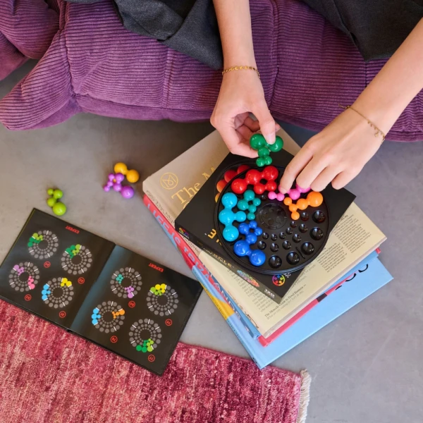 SMARTGAMES LOGIC GAME IQ DELUXE CIRCLE
