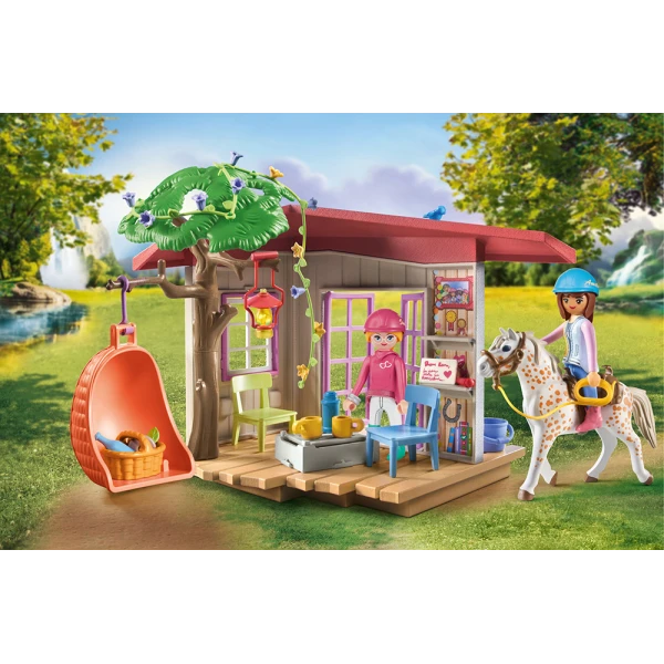 PLAYMOBIL HORSES OF WATERFALL HORSE FANS CLUBHOUSE