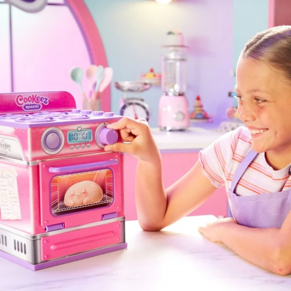 COOKEEZ MAKERY MAGIC OVEN - 2 COLORS