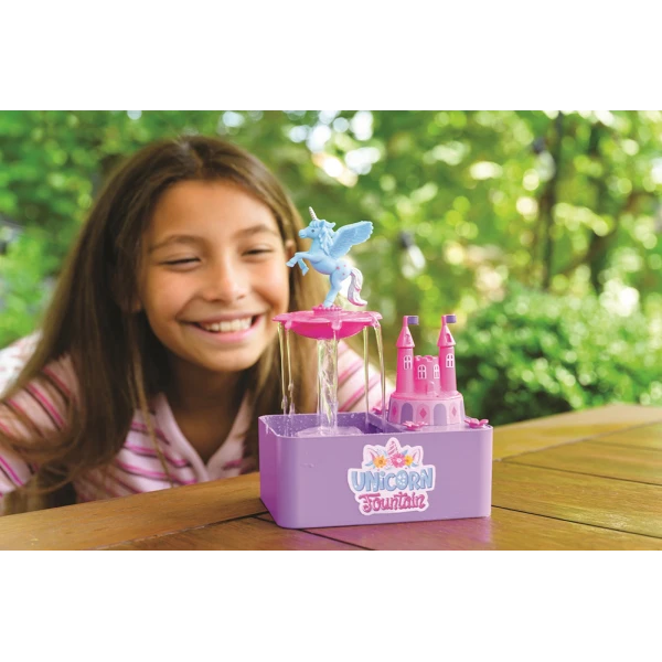 4M CONSTRUCTION UNICORN FOUNTAIN
