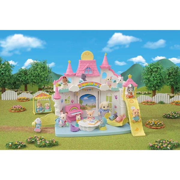 THE SYLVANIAN FAMILIES SUNNY CASTLE NURSERY