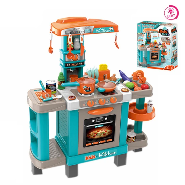 LARGE TURQUOISE KITCHEN WITH LIGHT