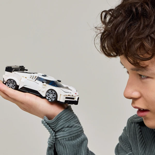 LEGO® SPEED CHAMPIONS BUGATTI CENTODIECI HYPER SPORTS CAR