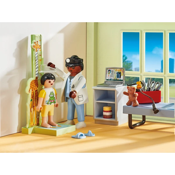 PLAYMOBIL ACTION HEROES PEDIATRICIAN WITH TEDDY BEAR