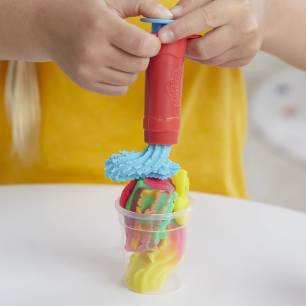 PLAY-DOH ΣΕΤ ΠΑΙΧΝΙΔΙΟΥ SWIRLIN SMOOTHIES BLENDER