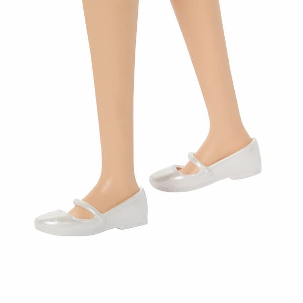 NEW DOLL BARBIE FASHIONISTAS 1973 BLACK HAIR