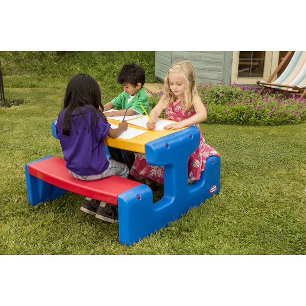LITTLE TIKES LARGE PIC NIC TABLE