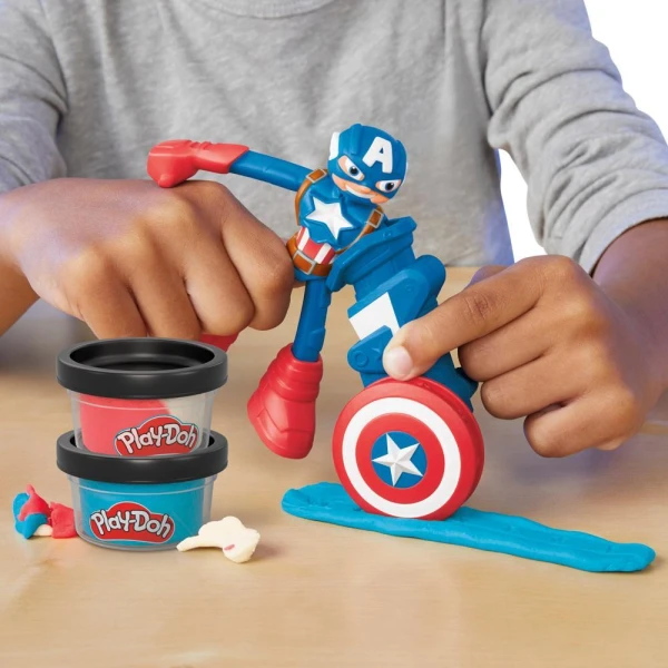 PLAY-DOH PLAYSET CAPTAIN AMERICA STAMPING SHIELD