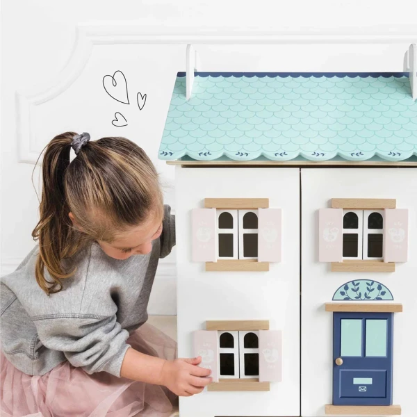 LE TOY VAN ΞΥΛΙΝΟ ΚΟΥΚΛΟΣΠΙΤΟ BLUEBELLE 44Χ35Χ63 εκ.